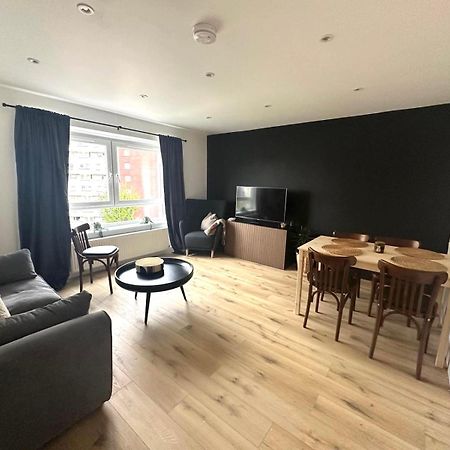 Holyrood Central Apartment エディンバラ エクステリア 写真