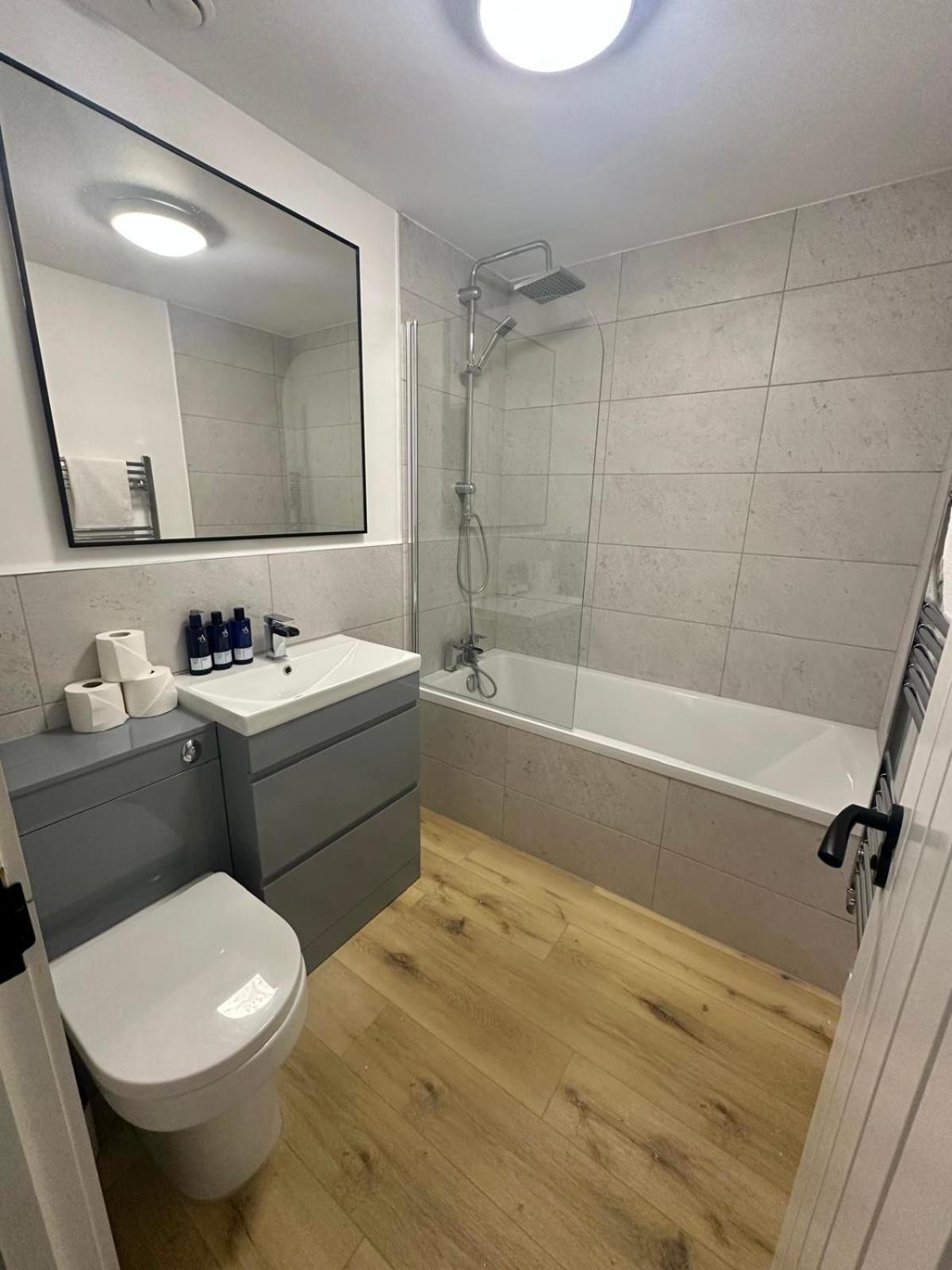 Holyrood Central Apartment エディンバラ エクステリア 写真